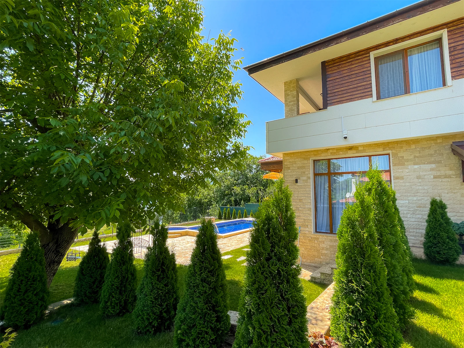 Интериор — Вила Гнездото